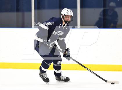 Thumbnail 1 in Deerfield @ Hotchkiss photogallery.