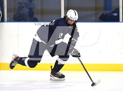 Thumbnail 3 in Deerfield @ Hotchkiss photogallery.