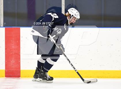 Thumbnail 1 in Deerfield @ Hotchkiss photogallery.