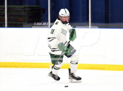 Thumbnail 1 in Deerfield @ Hotchkiss photogallery.
