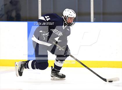 Thumbnail 1 in Deerfield @ Hotchkiss photogallery.
