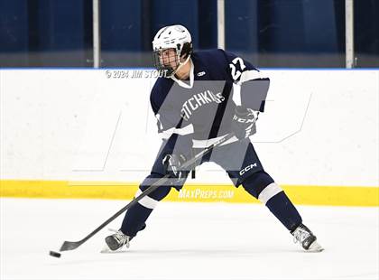 Thumbnail 1 in Deerfield @ Hotchkiss photogallery.