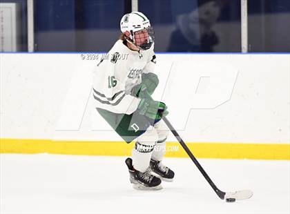 Thumbnail 3 in Deerfield @ Hotchkiss photogallery.