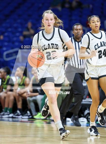 Thumbnail 3 in Clark vs. DeSoto (UIL 6A State Semifinal) photogallery.