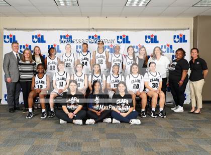 Thumbnail 2 in Clark vs. DeSoto (UIL 6A State Semifinal) photogallery.