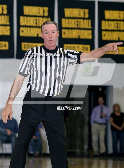 Thumbnail 1 in Foothill vs. Pleasant Valley (CIF NS D3 Final) photogallery.