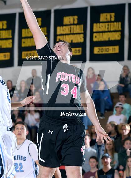 Thumbnail 2 in Foothill vs. Pleasant Valley (CIF NS D3 Final) photogallery.