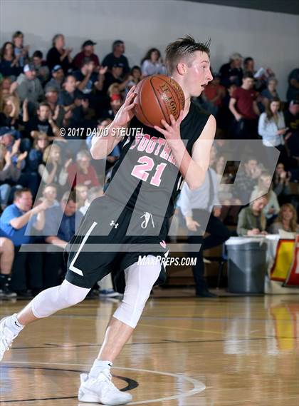 Thumbnail 3 in Foothill vs. Pleasant Valley (CIF NS D3 Final) photogallery.