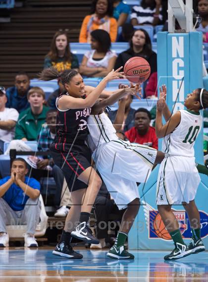 Thumbnail 2 in Kinston vs Pisgah (NCHSAA 2A Final) photogallery.