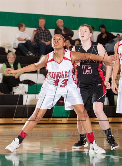Thumbnail 3 in St. Joseph vs Cherry Hill East (Future Stars Shootout at the Shore) photogallery.