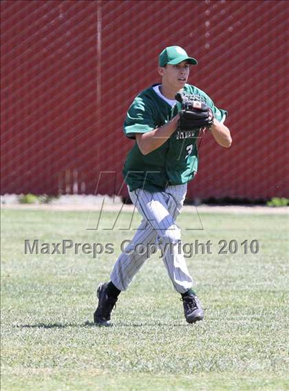 Thumbnail 3 in De La Salle vs. Northgate (Righetti Spring Classic) photogallery.