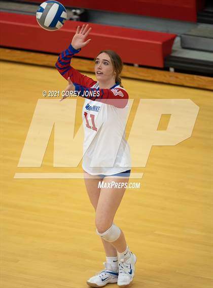 Thumbnail 3 in Jackson vs. Veterans photogallery.