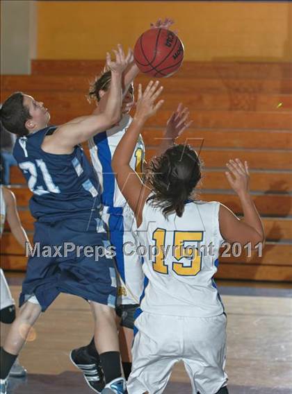 Thumbnail 2 in Yosemite vs. Turlock (Oak Ridge Shootout) photogallery.