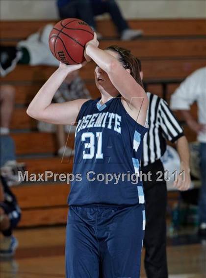 Thumbnail 3 in Yosemite vs. Turlock (Oak Ridge Shootout) photogallery.
