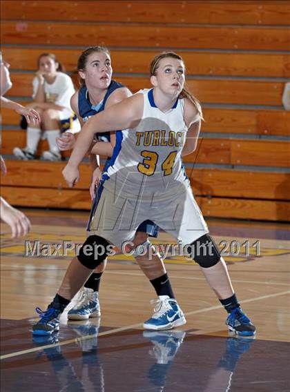 Thumbnail 2 in Yosemite vs. Turlock (Oak Ridge Shootout) photogallery.