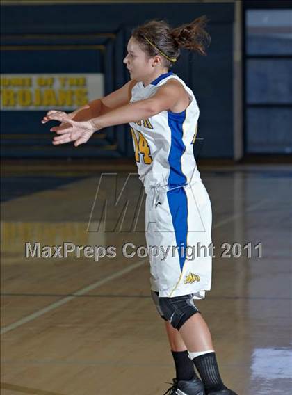 Thumbnail 1 in Yosemite vs. Turlock (Oak Ridge Shootout) photogallery.