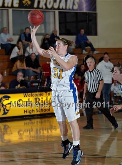 Thumbnail 2 in Yosemite vs. Turlock (Oak Ridge Shootout) photogallery.