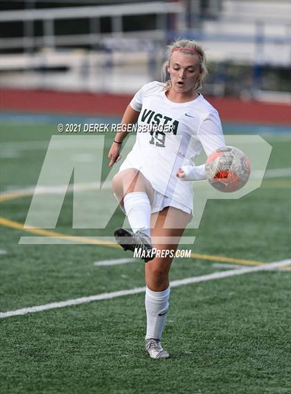 Thumbnail 1 in Mountain Vista vs Broomfield (CHSAA 5A Quarterfinals) photogallery.