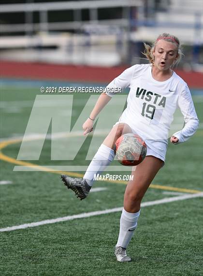 Thumbnail 3 in Mountain Vista vs Broomfield (CHSAA 5A Quarterfinals) photogallery.