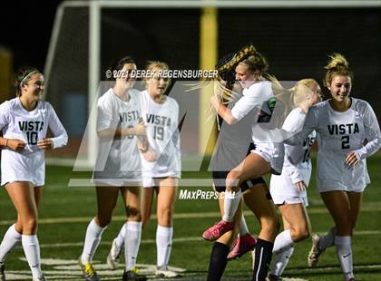 Thumbnail 2 in Mountain Vista vs Broomfield (CHSAA 5A Quarterfinals) photogallery.