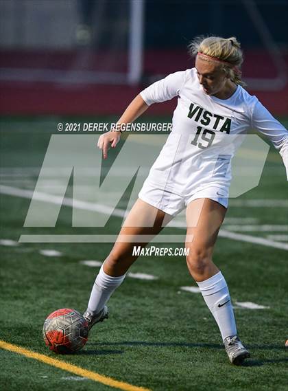 Thumbnail 3 in Mountain Vista vs Broomfield (CHSAA 5A Quarterfinals) photogallery.