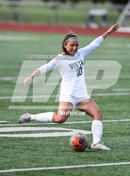 Thumbnail 1 in Mountain Vista vs Broomfield (CHSAA 5A Quarterfinals) photogallery.