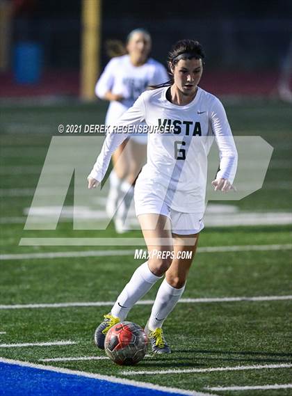 Thumbnail 3 in Mountain Vista vs Broomfield (CHSAA 5A Quarterfinals) photogallery.