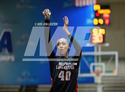Thumbnail 3 in Albertus Magnus vs. Lancaster (NYSPHSAA Class AAA State Semi-Final) photogallery.