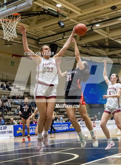 Thumbnail 3 in Albertus Magnus vs. Lancaster (NYSPHSAA Class AAA State Semi-Final) photogallery.