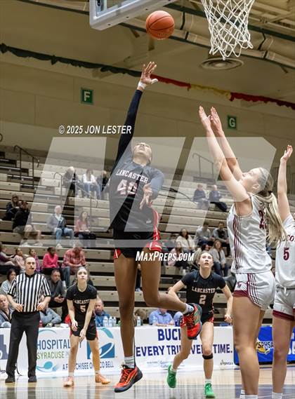 Thumbnail 3 in Albertus Magnus vs. Lancaster (NYSPHSAA Class AAA State Semi-Final) photogallery.