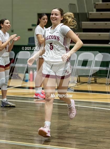 Thumbnail 1 in Albertus Magnus vs. Lancaster (NYSPHSAA Class AAA State Semi-Final) photogallery.