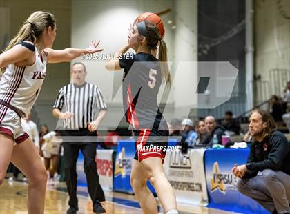 Thumbnail 1 in Albertus Magnus vs. Lancaster (NYSPHSAA Class AAA State Semi-Final) photogallery.