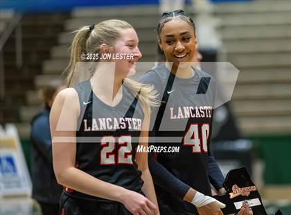 Thumbnail 3 in Albertus Magnus vs. Lancaster (NYSPHSAA Class AAA State Semi-Final) photogallery.