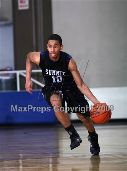 Thumbnail 3 in Manvel Summit vs Alief Elsik (McDonalds Texas Invitational) photogallery.