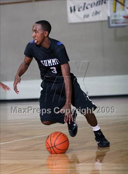 Thumbnail 1 in Manvel Summit vs Alief Elsik (McDonalds Texas Invitational) photogallery.