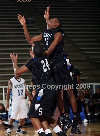 Thumbnail 1 in Manvel Summit vs Alief Elsik (McDonalds Texas Invitational) photogallery.