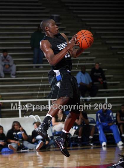 Thumbnail 2 in Manvel Summit vs Alief Elsik (McDonalds Texas Invitational) photogallery.