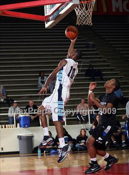 Thumbnail 1 in Manvel Summit vs Alief Elsik (McDonalds Texas Invitational) photogallery.