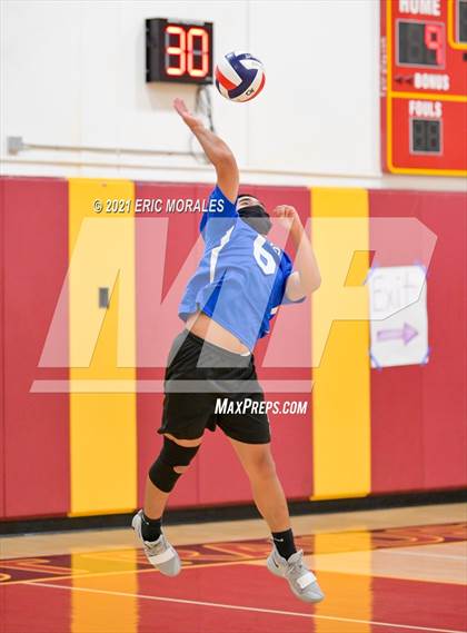 Thumbnail 3 in San Diego vs Southwest SD (D4 First Round) photogallery.