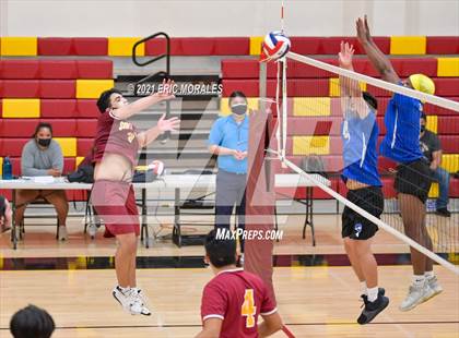 Thumbnail 3 in San Diego vs Southwest SD (D4 First Round) photogallery.