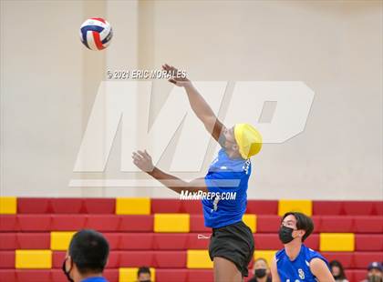 Thumbnail 1 in San Diego vs Southwest SD (D4 First Round) photogallery.