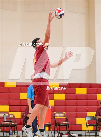 Thumbnail 3 in San Diego vs Southwest SD (D4 First Round) photogallery.