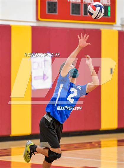 Thumbnail 3 in San Diego vs Southwest SD (D4 First Round) photogallery.