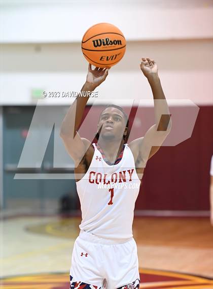 Thumbnail 1 in Colony vs. Windward photogallery.