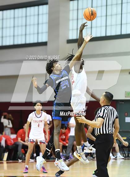 Thumbnail 1 in Colony vs. Windward photogallery.