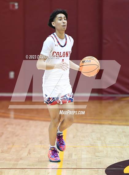 Thumbnail 1 in Colony vs. Windward photogallery.