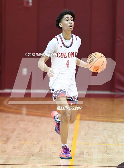 Thumbnail 3 in Colony vs. Windward photogallery.
