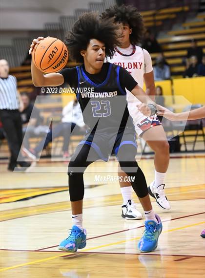 Thumbnail 2 in Colony vs. Windward photogallery.