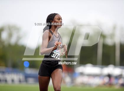 Thumbnail 2 in FHSAA Class 4A Final (400m) photogallery.