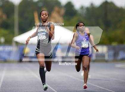 Thumbnail 1 in FHSAA Class 4A Final (400m) photogallery.